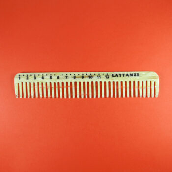 Pettine centimetrato da taglio per capelli